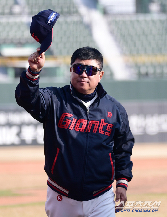 Even if he doesn't lose three innings, the fifth starter doesn't change, but he became the No. 1 player in the coach's mind. 