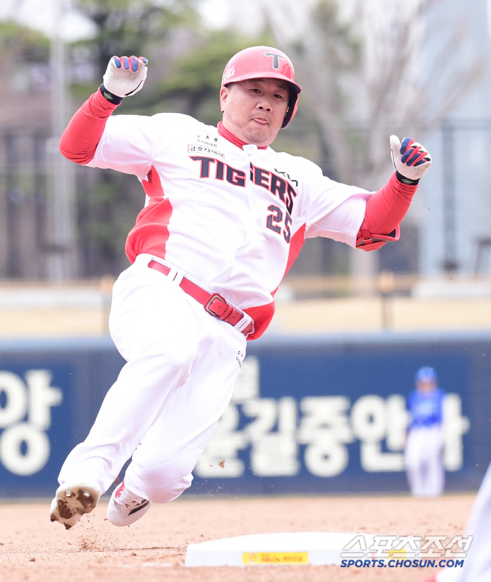 No. 2 constitution Kim Do-young, multi-hit for two consecutive days, 4.1 innings of perfect pitching with no earned run, Kim Do-hyun, 5th starter, Kim Do-hyun, is strong on the mound, and has an advantage in the power match against Samsung (Gwangju Review)