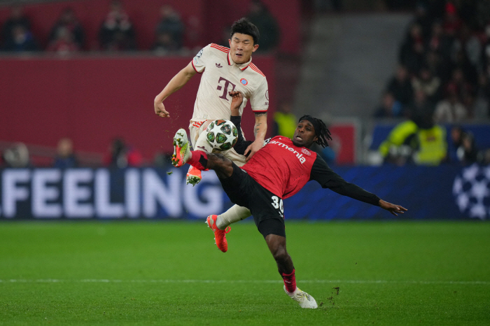  Kim Min-jae ended up with a variable. A left Achilles tendon injury after missing the A-match in March → A goal to return to the quarterfinals of the UCL in April