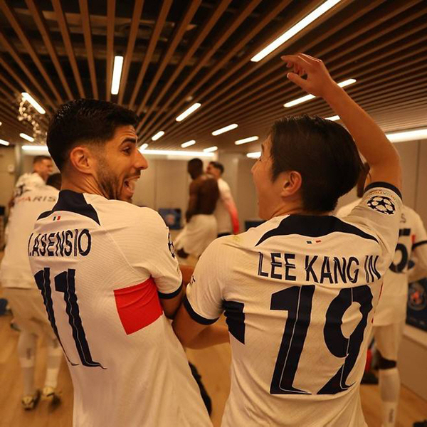 The distance between you and me There's as much left as Lee Kang-in. PSG's lucky 19 LEE championship broke out, and Ligue 1 has won two consecutive games