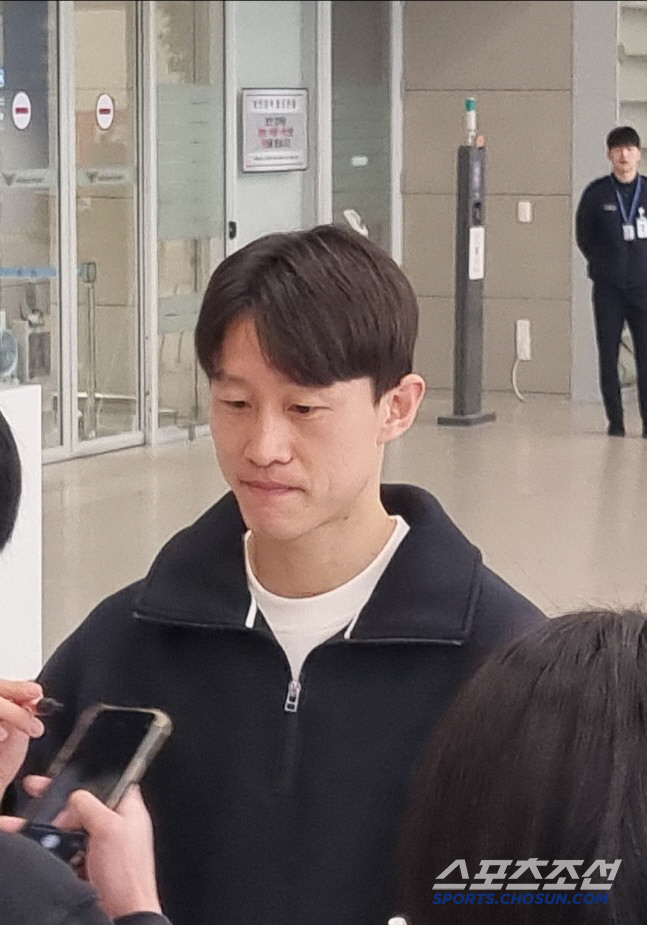 Son Heung-min, Hwang Hee-chan, Jae Sung-baek, Seung-ho, Joon-ho, Um Ji-sung, Yang Min-hyuk, etc. Return home Incheon International Airport welcome