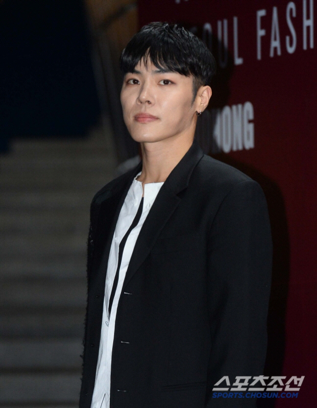 Wheesung’s Family to Donate Condolence Money as Fans Bid Final Farewell