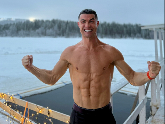 40-year-old golden six-pack Ronaldo is a must-eat secret to the end of self-care