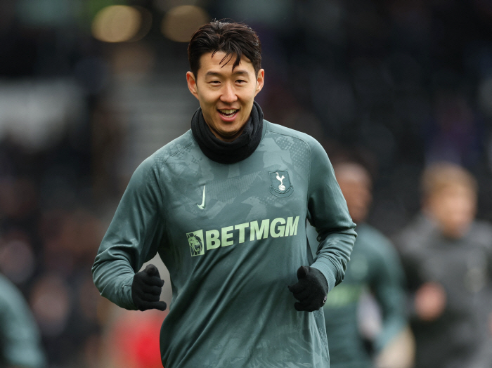 Captain of defeat Son Heung-min calls for immediate termination of contract with Tottenham's fan spirit, criticism again and again → 10-year commitment like dedication