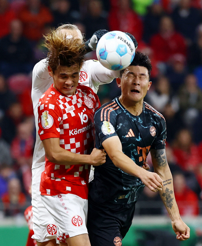 German media is paying attention to the escalating conflict between the Korean national team in Munich...Director Hong Myung-bo criticized Kim Min-jae's injury