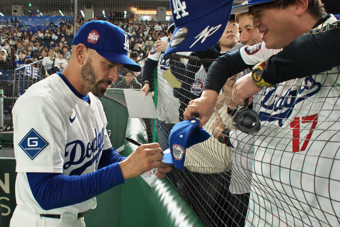 I only threw for a season with the Cubs...Why can't Uehara play the first pitch of the Tokyo Series? 