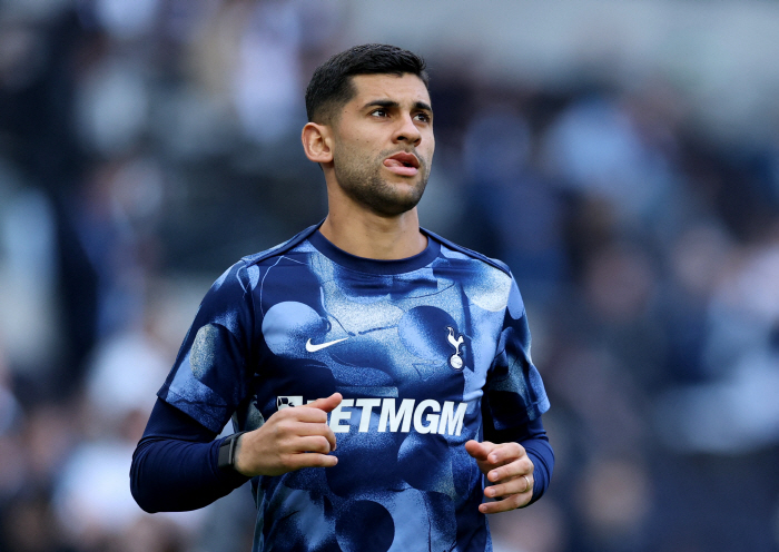 Sign it or I'll sell it! Tottenham's ultimatum seeks to renew contract with Yuri-Mom Romero → If you refuse, you will immediately cash in 113 billion won