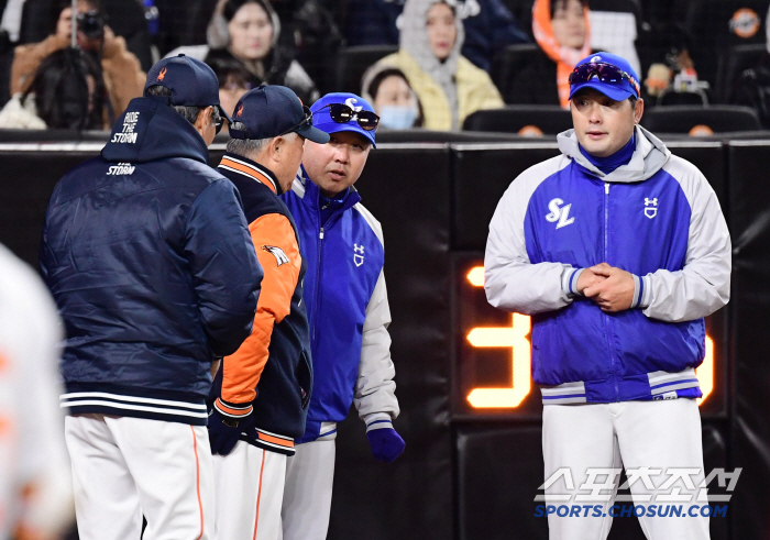 There was a reason for Taengoo's first hitter. Hanwha Ballpark, the first home run hero was born. Hanwha won five consecutive exhibition games and finished second 