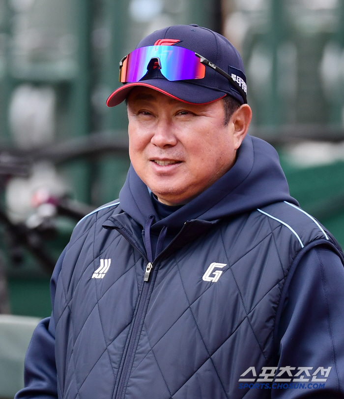 Will it catch LG off guard, who would have expected to sit down? Lotte's second starter, Park Se-woong, will go out. 