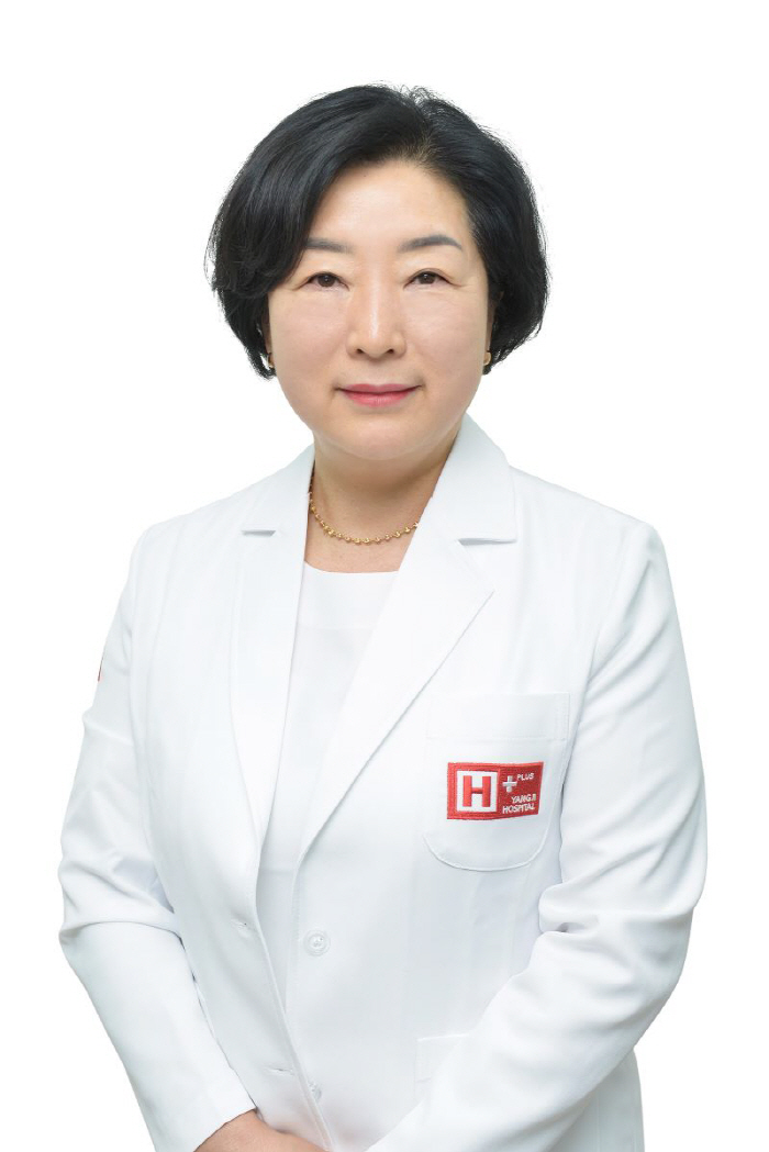 Chun Ja-hye, head of nursing division at H Yangji Hospital, inaugurated as president of the Korean Patient Safety Association