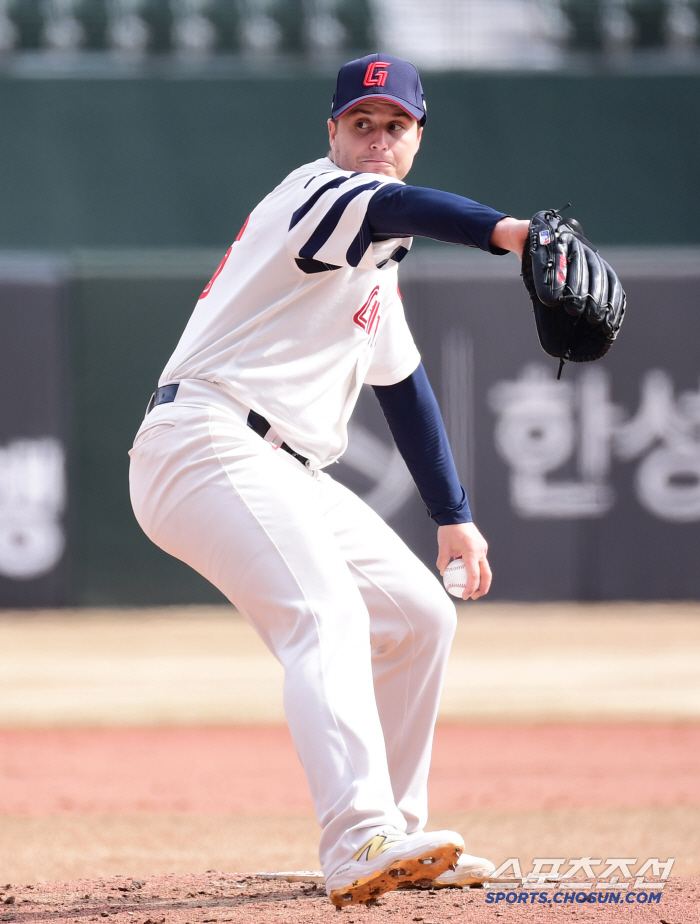 How do you like my sweeper? 9K Davidson's good pitching in 5 innings → Kim Min-sung's net shot! Final inspection was successful ahead of the opening 