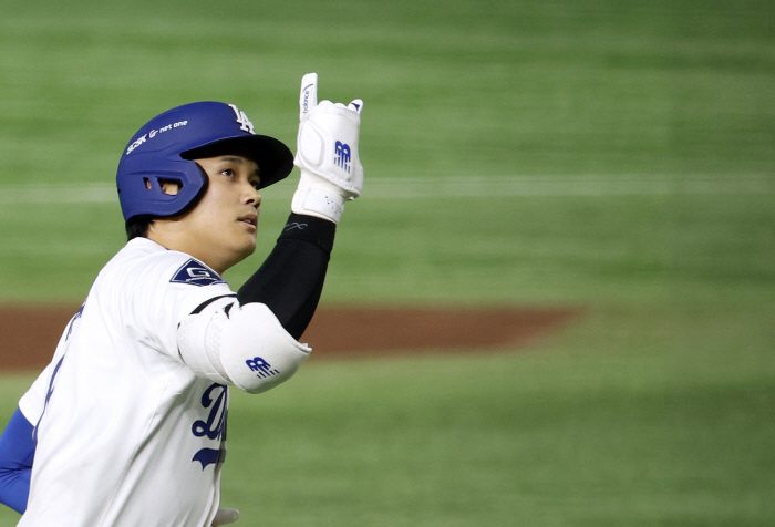 Starting the World Series for the second time in a row! Ohtani's first personal home run  Tommy Hyun-soo Edman MLB season's first home run  Sasaki 162km fastball. Dodgers to Tokyo Open Series for 2 consecutive wins