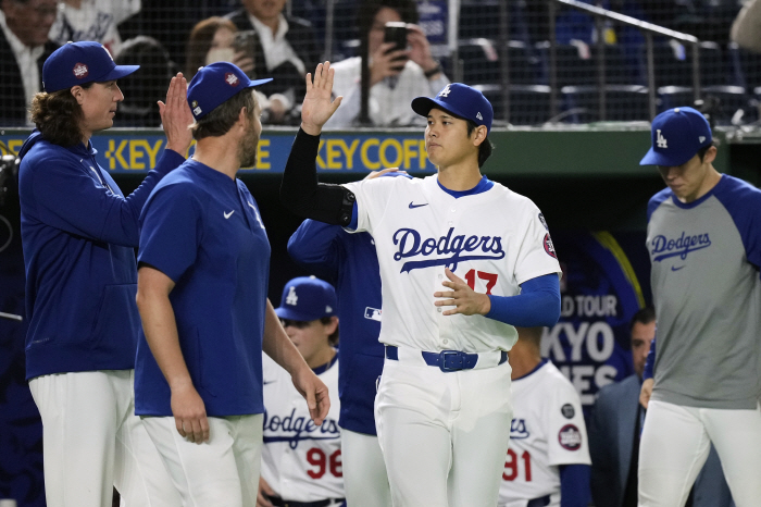 Starting the World Series for the second time in a row! Ohtani's first personal home run  Tommy Hyun-soo Edman MLB season's first home run  Sasaki 162km fastball. Dodgers to Tokyo Open Series for 2 consecutive wins