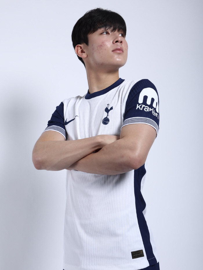 We can't just celebrate QPR Yang Min-hyuk ranks 43rd as next-generation prospect, but all Tottenham competitors are inside the top 25