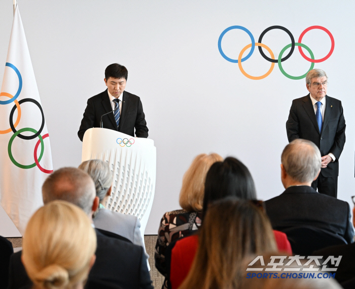 Chairman of Yoo Seung Min, willing to host Jeonbuk 2036, met with IOC President Bach on the 8th (Official)