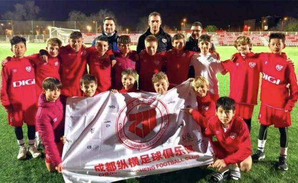  Chinese soccer is a big hit!  Duo, an elementary school prospect, joins La Liga Youth like Lee Kang-in...I'm going to do well here and go to Real