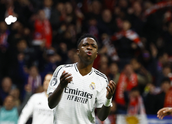 Vinicius, who is rumored to be at odds with Mbappe Bellingham, breaks up with Real → transfer fee of 370,000,000 won, is the main character of the EPL century, but he is interested in joining