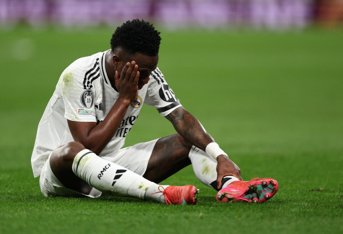 Vinicius, who is rumored to be at odds with Mbappe Bellingham, breaks up with Real → transfer fee of 370,000,000 won, is the main character of the EPL century, but he is interested in joining