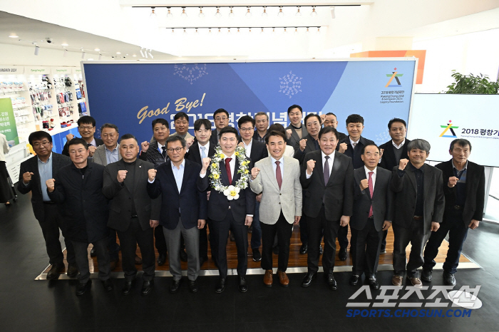 Gangwon X Pyeongchang's legacy! Honorable retirement ceremony for chairman of Korea Sports Council Yoo Seung Min, chairman of Pyeongchang Memorial Foundation