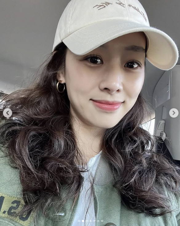 Kang Kyung-joon's affair exploded in response to Jang Shin-young's selfie release..'I'm rooting for you'. A lot of encouragement