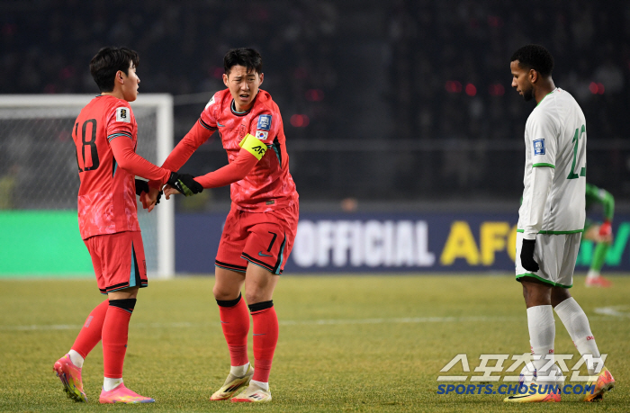  Lee Kangin is not here, but Hwang In Beom is back!→Son Heung-min's one-top appearance  Kim Min-jae's vacancy Once again, Kwon Kyung-won and Hong Myung-bo announce the starting list