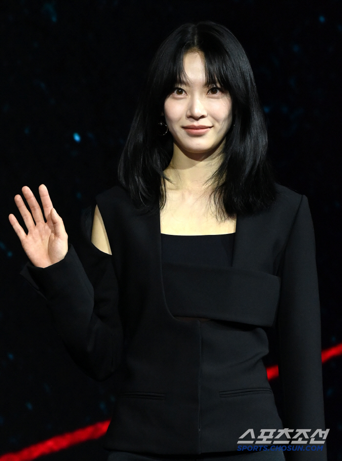  Gong Seungyeon's glistening eyes