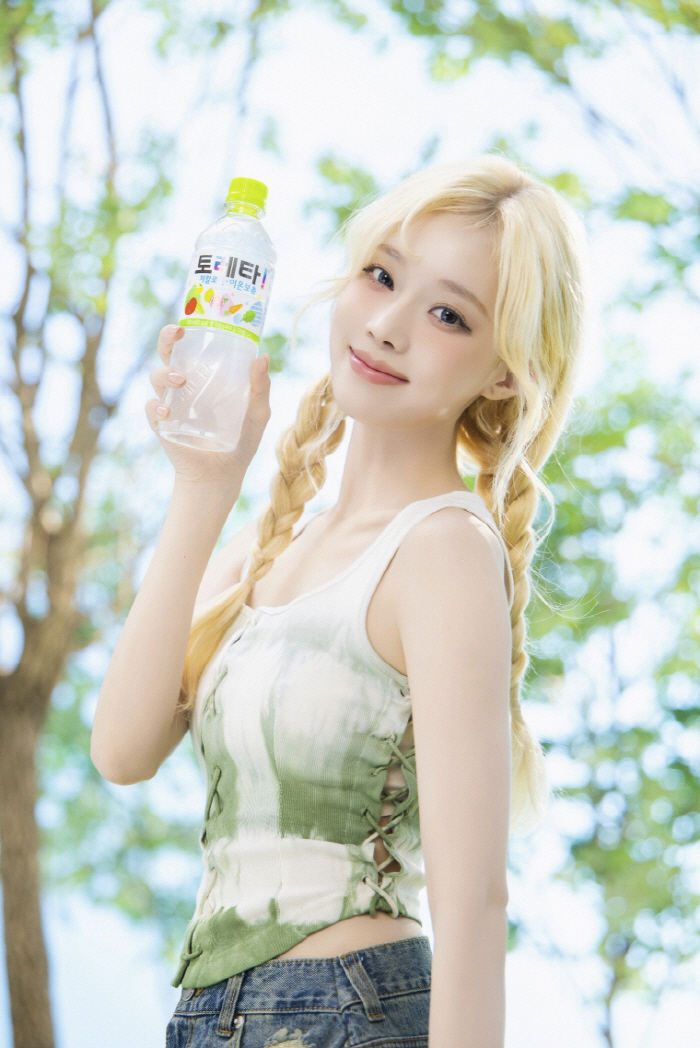 Espa Winter sees fresh and lively blonde charm again..For the second year in a row, I selected an ion drink model