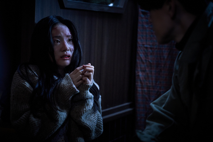 Cynthia, Legendary Killer Lee Hye-young's Childhood...Bringing up the sense of immersion (Flagwa)