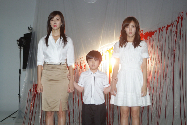  Hyomin debuts as a visual member of T-ara → never-ending performance → 35-year-old married golfer