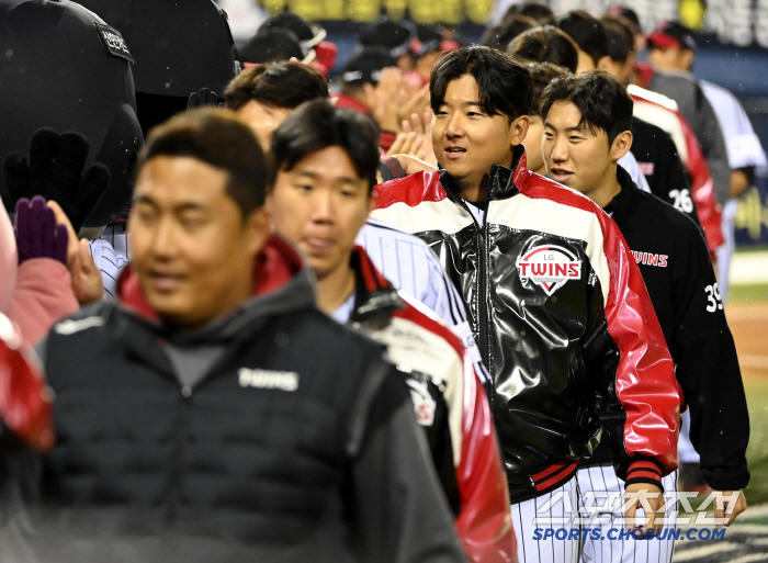 The surprising 5th starting winner, the first victory of the team, is not supposed to be like this for the coach. Why? 