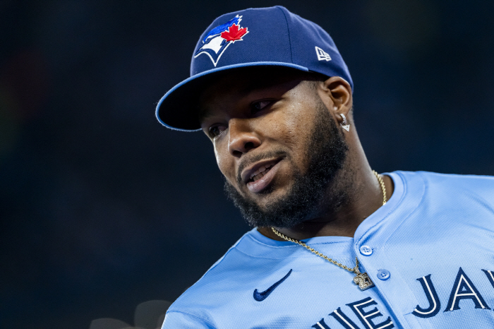 In 2014, 73.2 billion Guerrero Jr. will wear Toronto uniform even at the age of 40 in 2039, Soto → Otaniye ranks third in all time in ransom