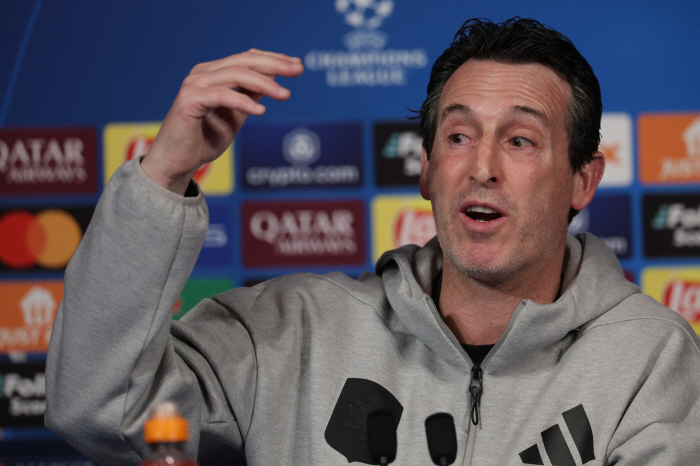 Lee Kang-in, are you watching? GK, Villa→Archen, a 19th-grade nerd, provoking PSG...The director is the best in the world