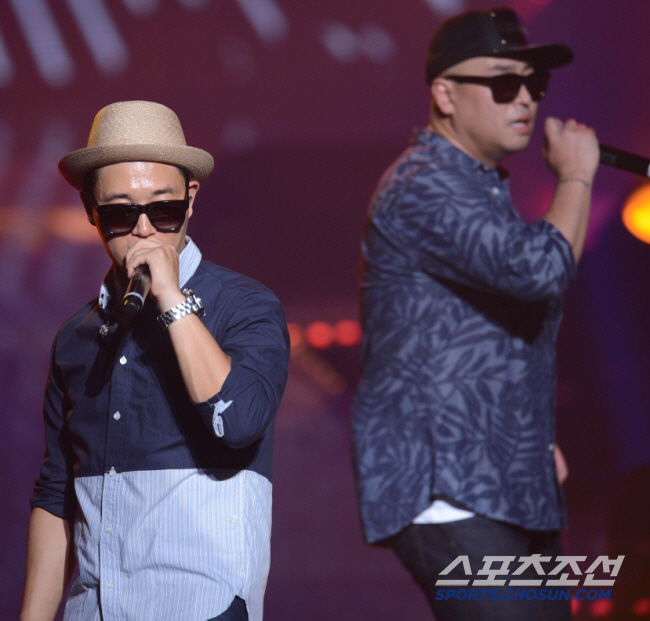 Leesang, are you going to reunite for 9 years...Gil, Gary and I don't have to dismiss the rumors