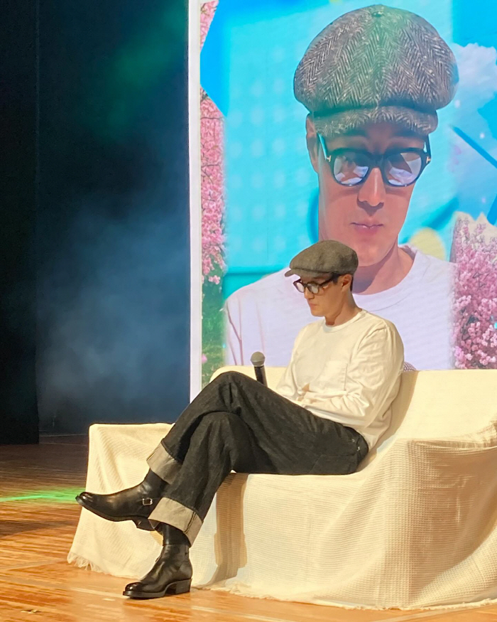  Even if the composition fails, the face is successful... So Jiseop and Soganji are things like this