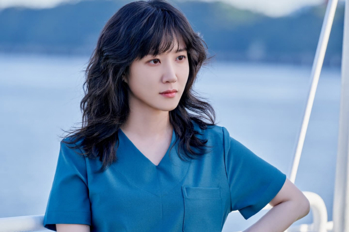  Park Eun-bin, 'The last episode of 'HyperKnife' will be revealed today (9th)... See you at Disney'