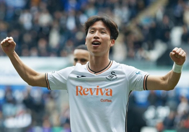 Korean Young Guns under bombing for Yang Min-hyuk's goal and Um Ji-sung's help championship