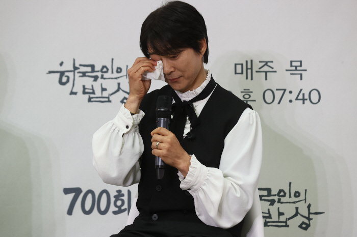  The MC who cries a lot...Choi Soo-jong, who replaces Choi Bul-am, is eager to serve Korean meals (Roundup)