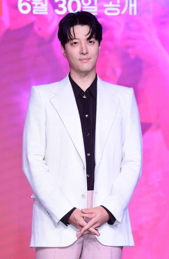 Lee Dong-gun is moving for his daughter, who was in elementary school after his divorcePromise to sleep together at my dad's house