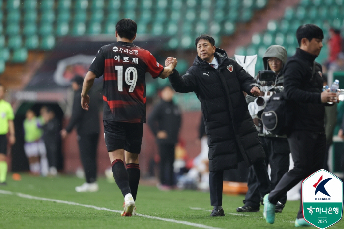  Bad luck icon Lee Ho-jae's Chittrick → PK final goal Pohang, overcoming millions and winning 2-1 against Anyang...Seoul is Daejeon and 02→22 Thrilling
