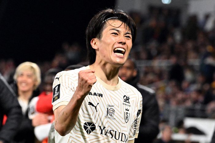 Son Heung-min's great humiliation... Strikers first break through double-digit scores in the five major leagues → 10 years after Okazaki