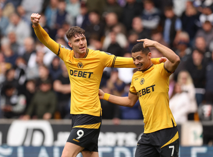  Excluding Son Heung-min from Hwang Hee-chan's replacement list, Wolverhampton and Tottenham won 4-2
