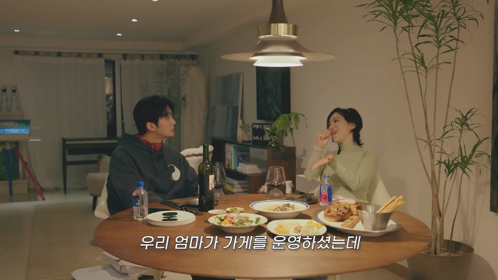 Propofol controversially refused to go out for a month → drags him to the store the next day (Ong-Style)