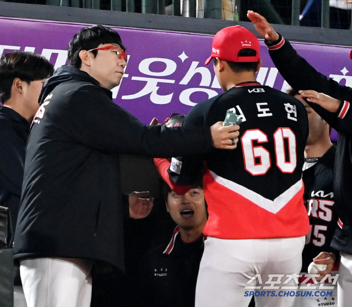 Three-match ERA 1.56 and zero wins...Changed Magic Curve → Fastball 9km faster → KIA's Hope Birth of a native ace 