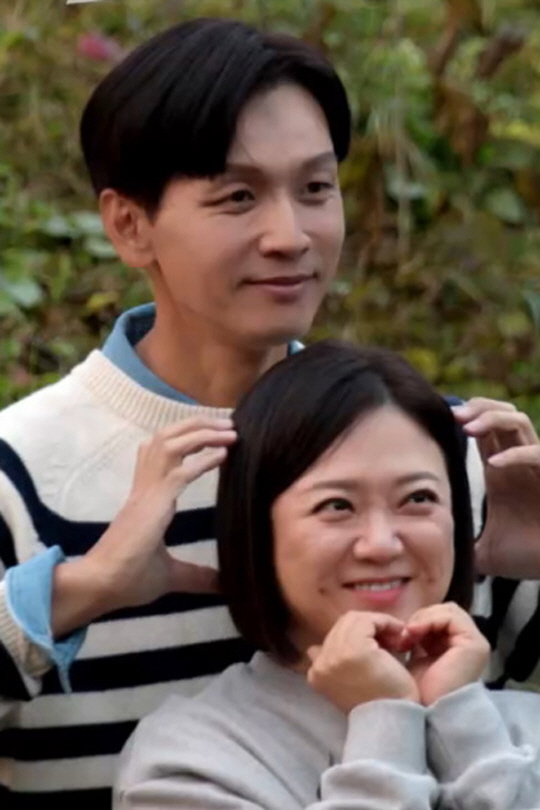 Kim Sook ♥ Koo Bon-seung predicted his marriage in October, and went on a camping date alone (Okmun Son)