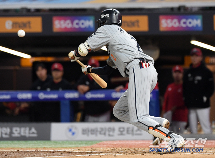 The shortstop signed a contract of 5 billion Hanwha, why was it suddenly replaced 