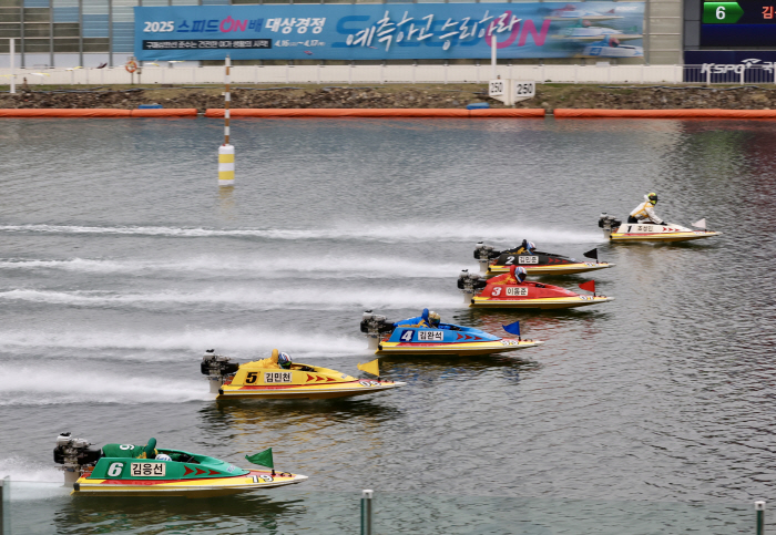 Cho Sung-in wins the 2025 Speed On Grand Correction!