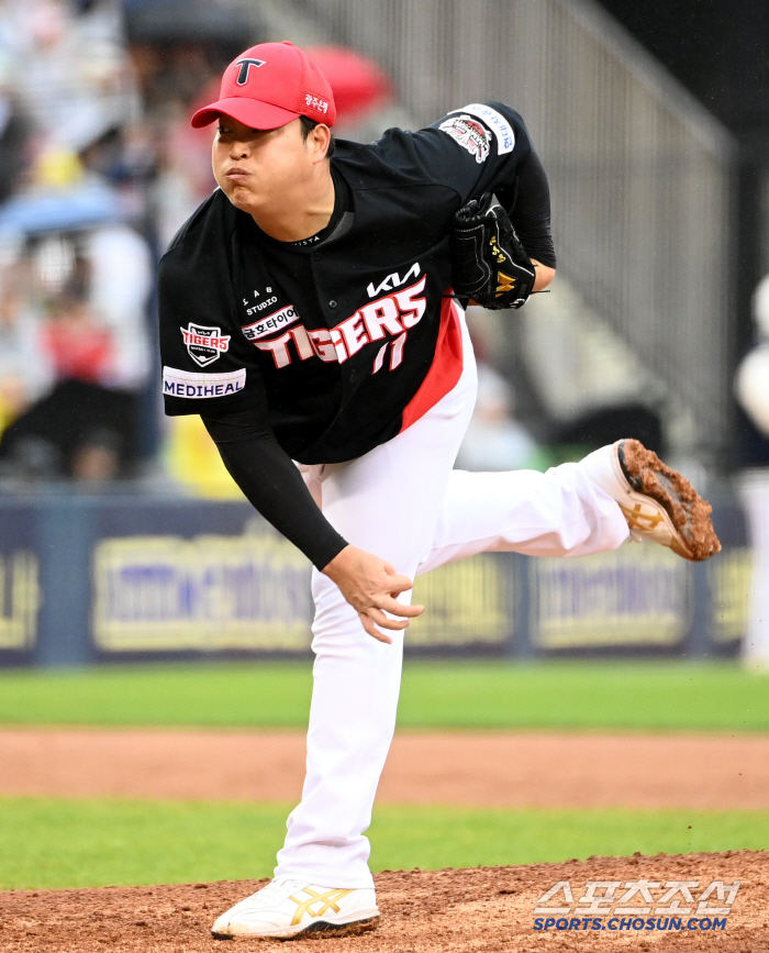 Where's the fastball? KIA's Cho Sang-woo, ball ball ball ball with a maximum speed of 145 kilometers → Are you a virtuoso. Anyway, I'm blocking him