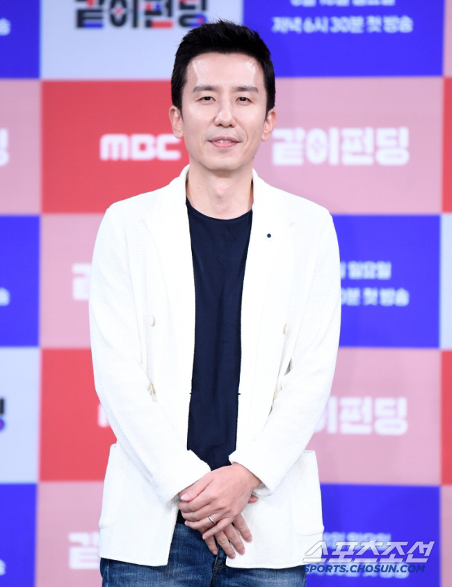 Yoo Hee-yeol Makes Thoughtful Comeback on ‘Music Camp’