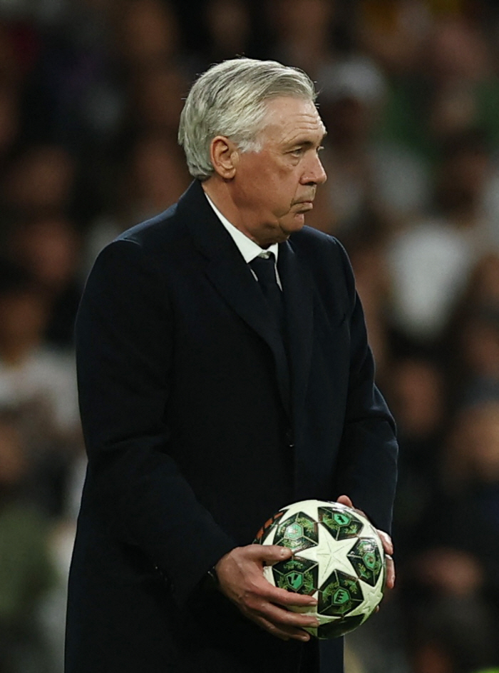 It even came out to the timeline Ancelotti's Closer Goes to Brazil, Give Up Club World Cup, Leads A Match in June