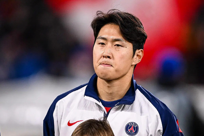 Shock! The greatest talent in Korean soccer will collapse. Lee Kang-in is on the verge of breaking down, PSG coach Enrique Kang In and Sumi will use it